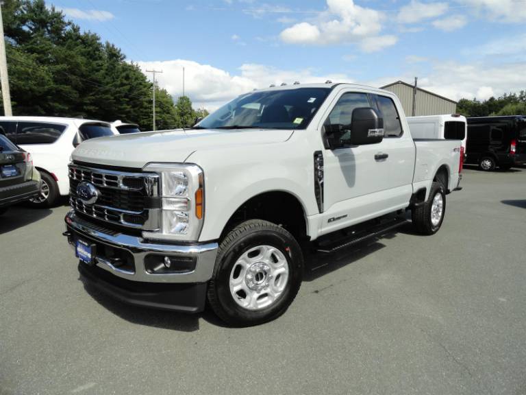 2026 Ford Super Duty F-250® XLT