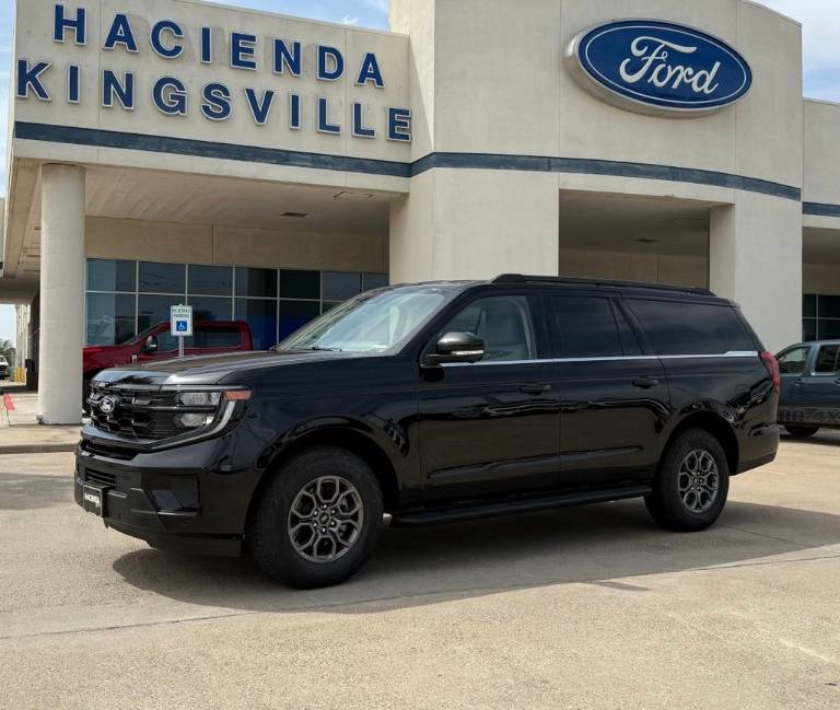2027 Ford Expedition MAX Active