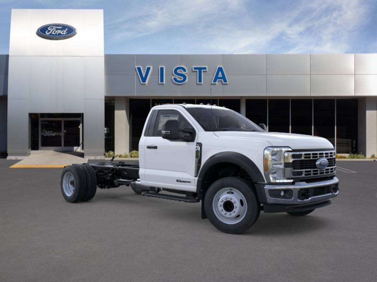 2025 Ford F-450 Super Duty Chassis Cab XL - Photo 7