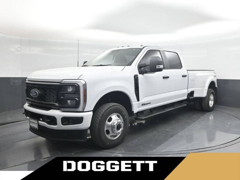 2026 Ford Super Duty F-350 DRW XL