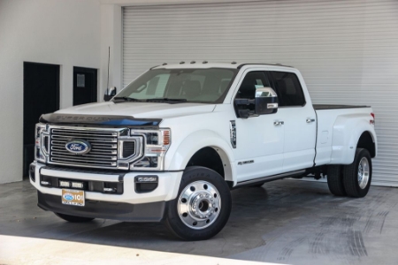 2022 Ford F-450SD Platinum