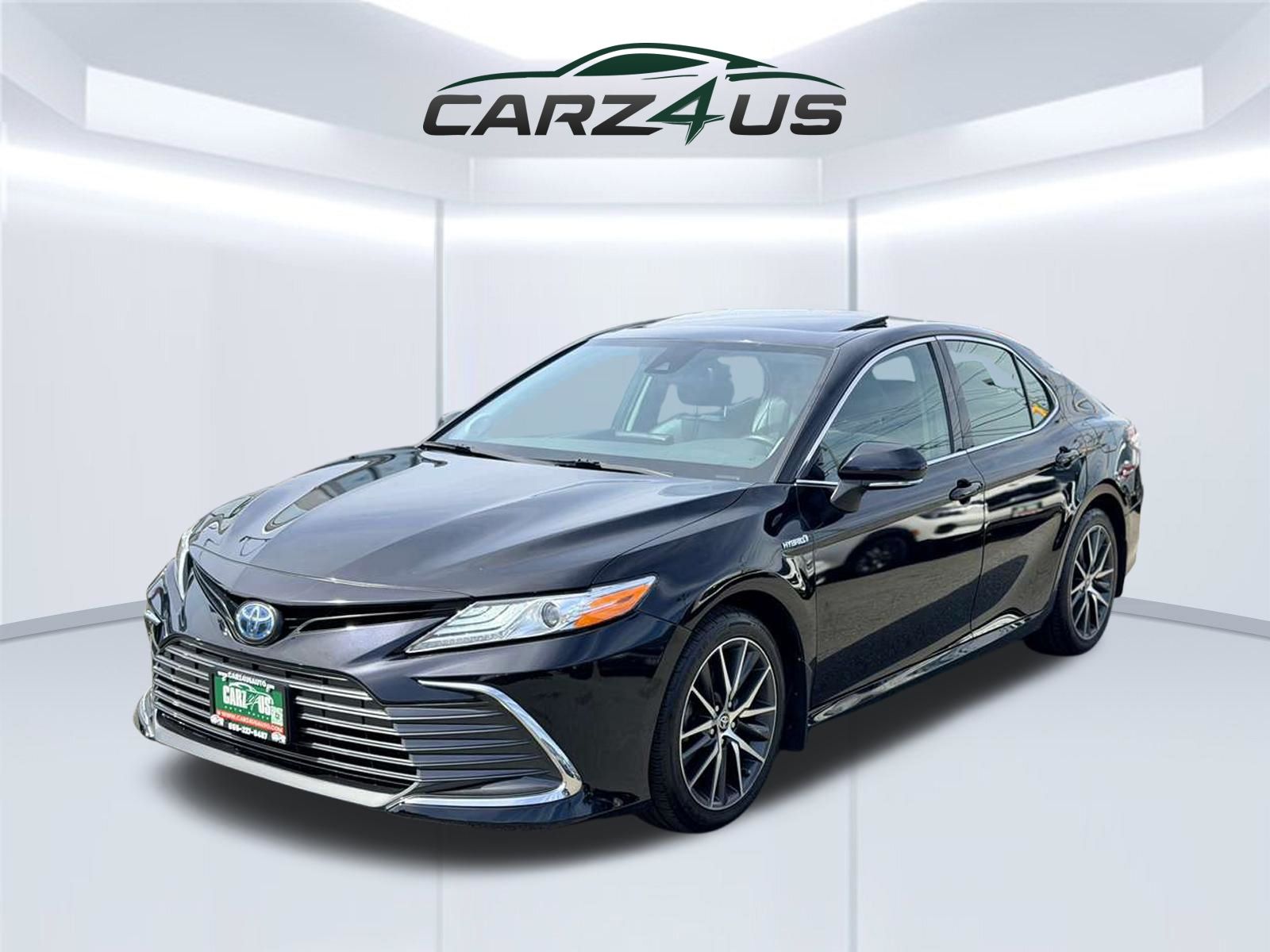 2021 Toyota Camry Hybrid XLE