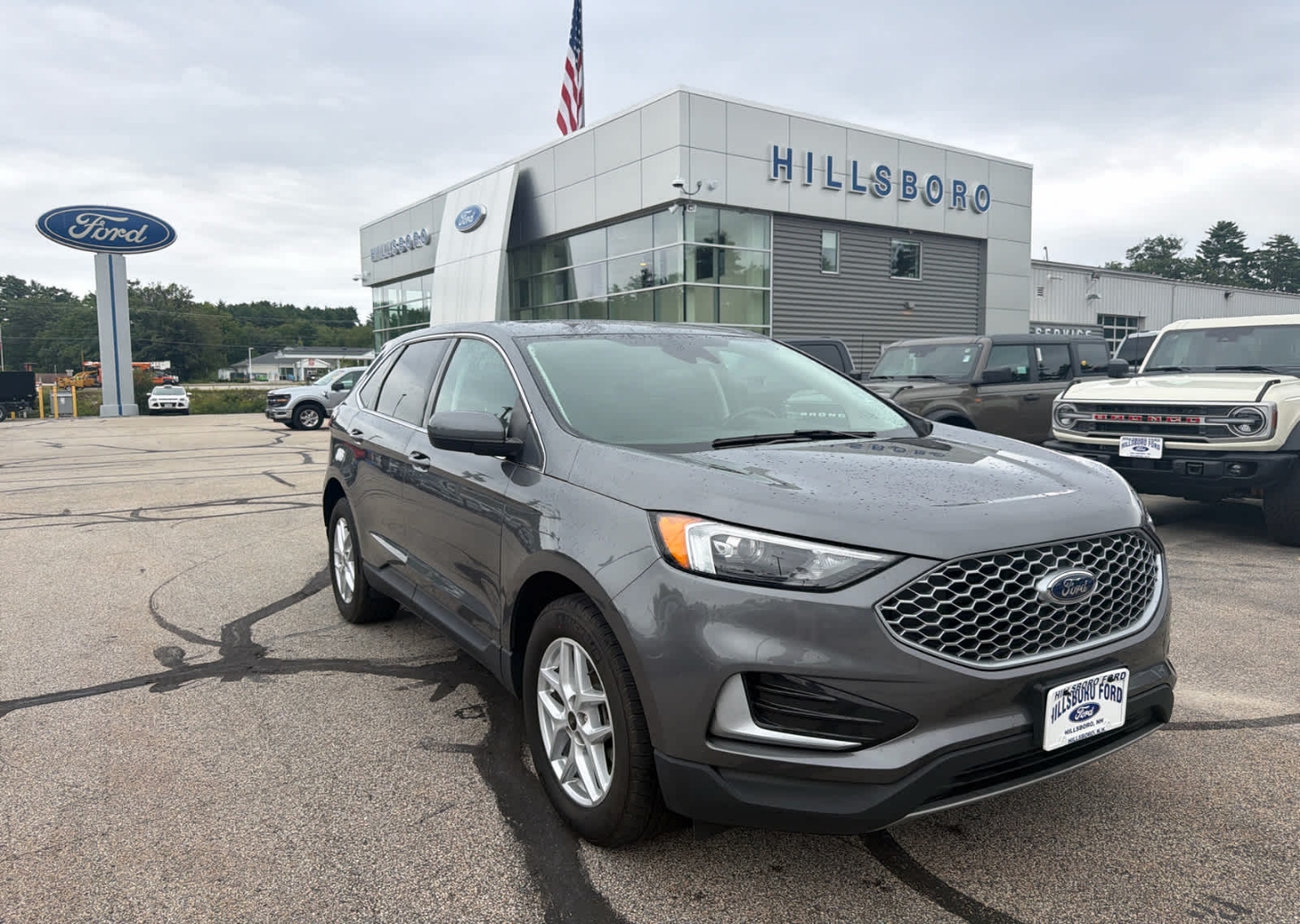 2023 Ford Edge