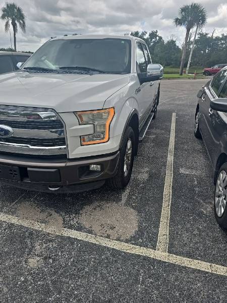 2015 Ford F-150 LARIAT