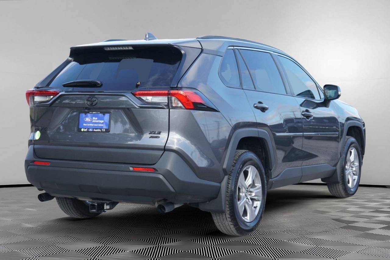 Certified Used 2025 Toyota RAV4 XLE, photo 5