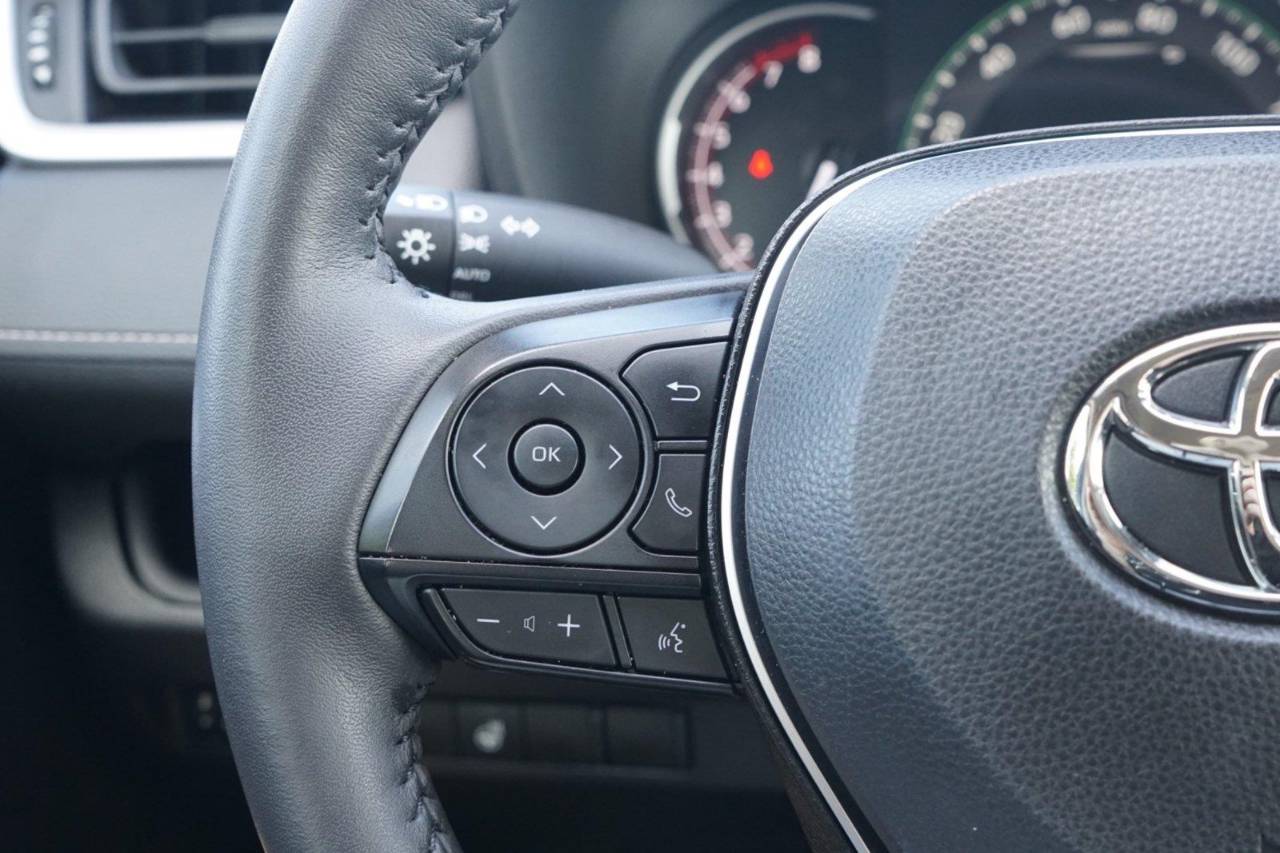 Certified Used 2025 Toyota RAV4 XLE, photo 17