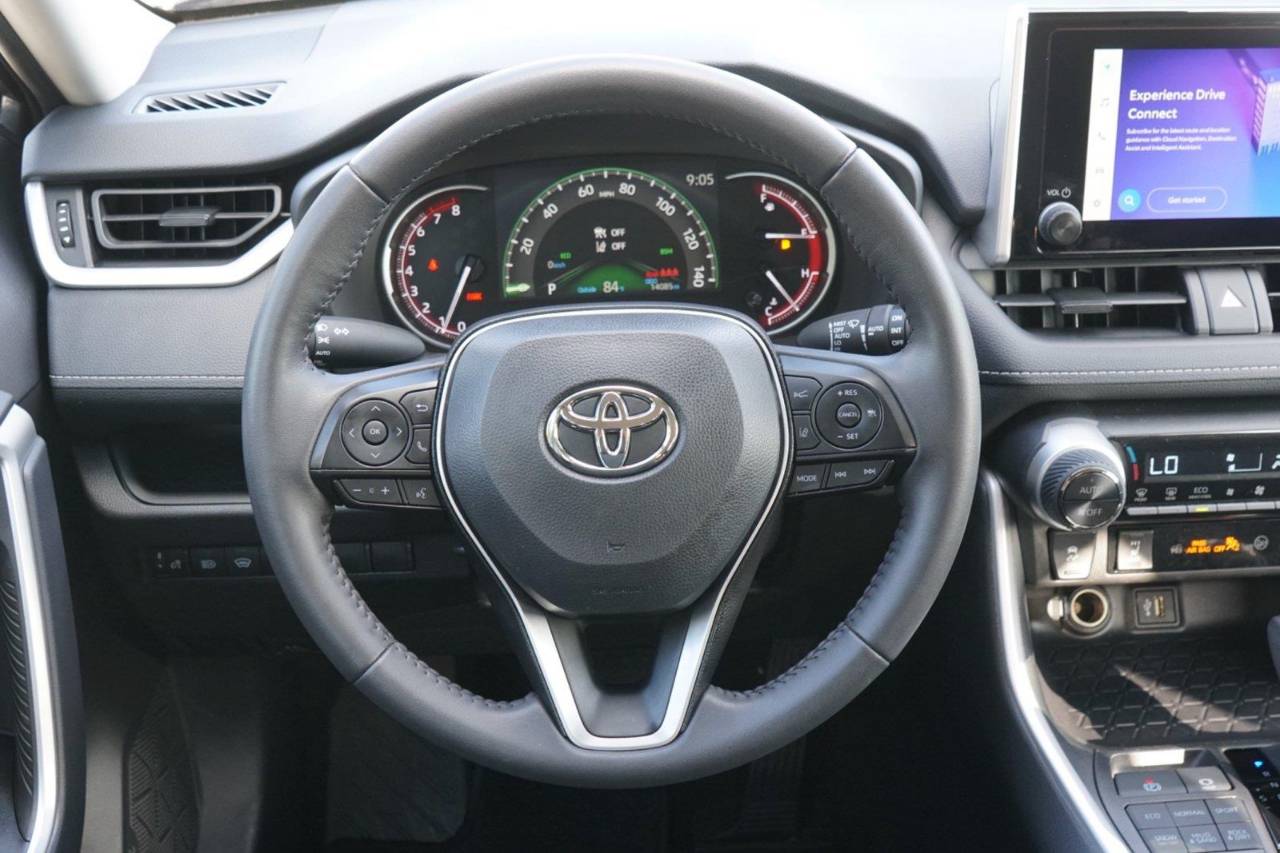 Certified Used 2025 Toyota RAV4 XLE, photo 26