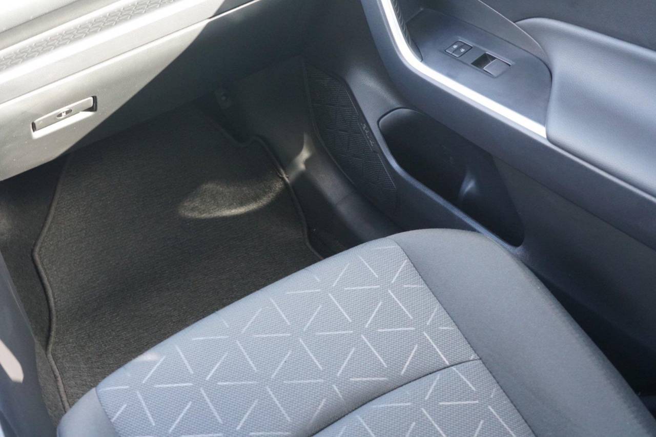 Certified Used 2025 Toyota RAV4 XLE, photo 27