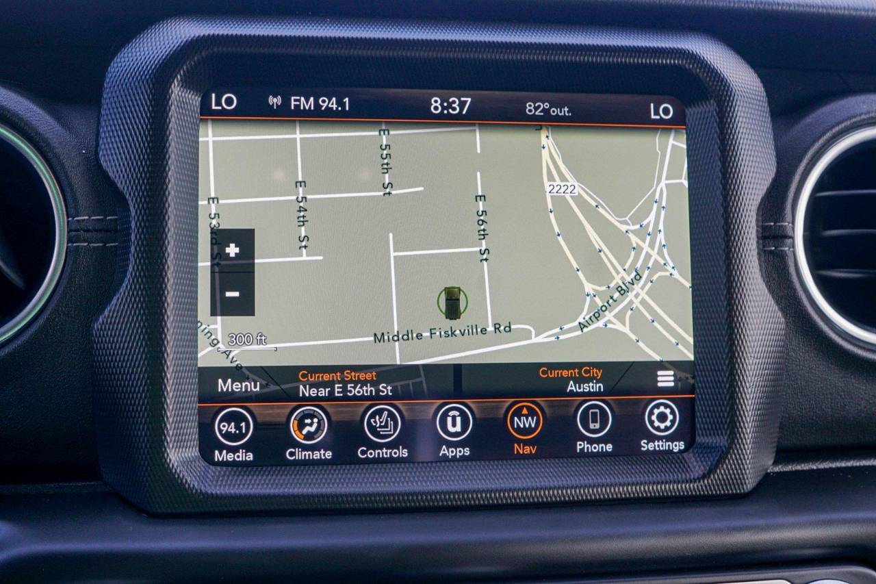 Certified Used 2021 Jeep Wrangler Unlimited Sahara, photo 13