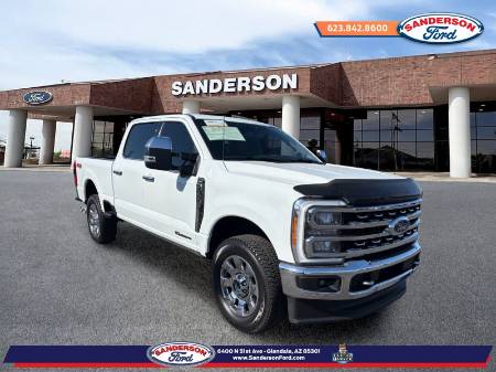 2023 Ford Super Duty F-250 LARIAT Crew Cab 4X4