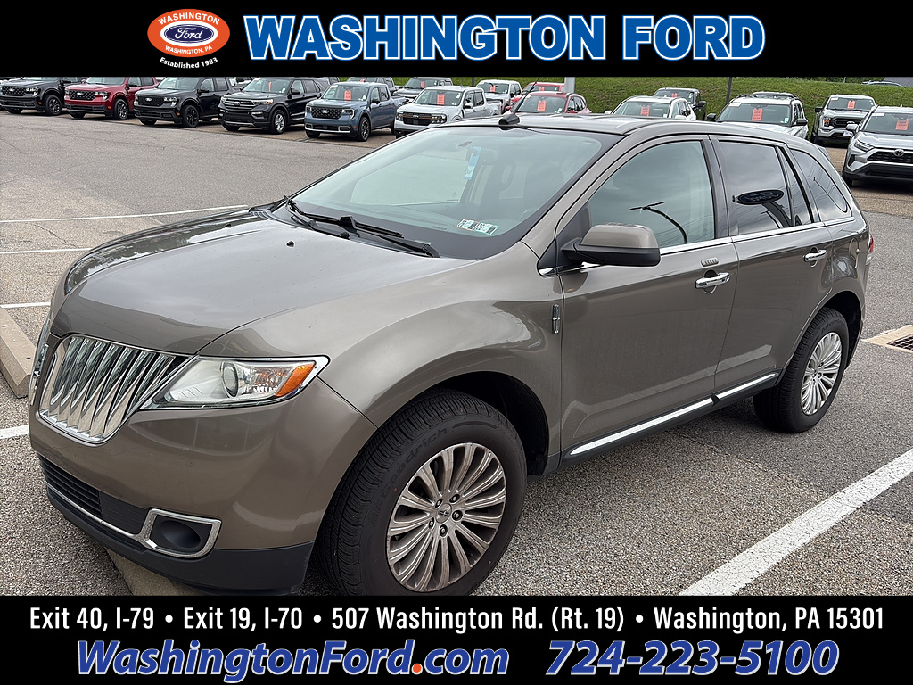 2012 Lincoln Lincoln MKX Base