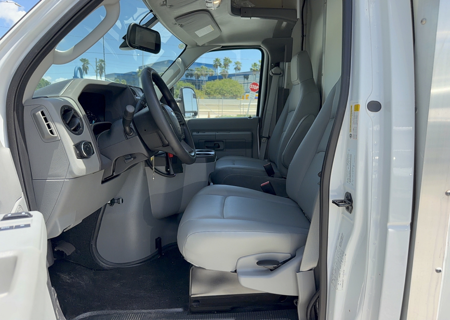 2026 Ford E-Series Cutaway Base - Photo 19