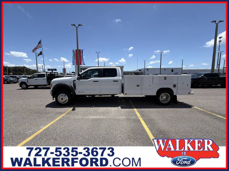 2026 Ford Super Duty F-550 DRW XL 4WD Crew Cab Reading 11' Service Body