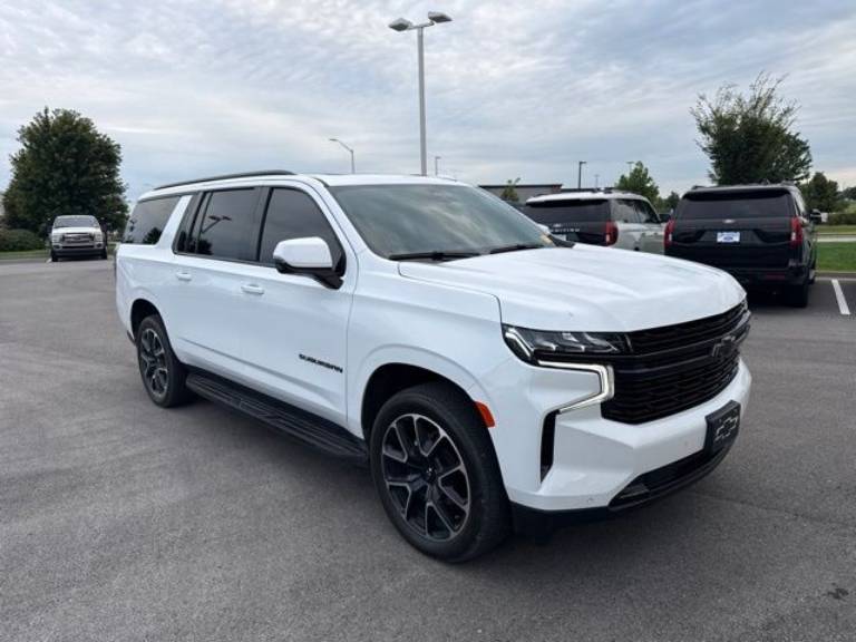 2024 Chevrolet Suburban RST