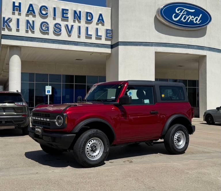 2026 Ford Bronco Base