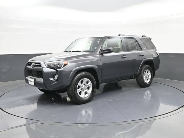 2022 Toyota 4Runner SR5