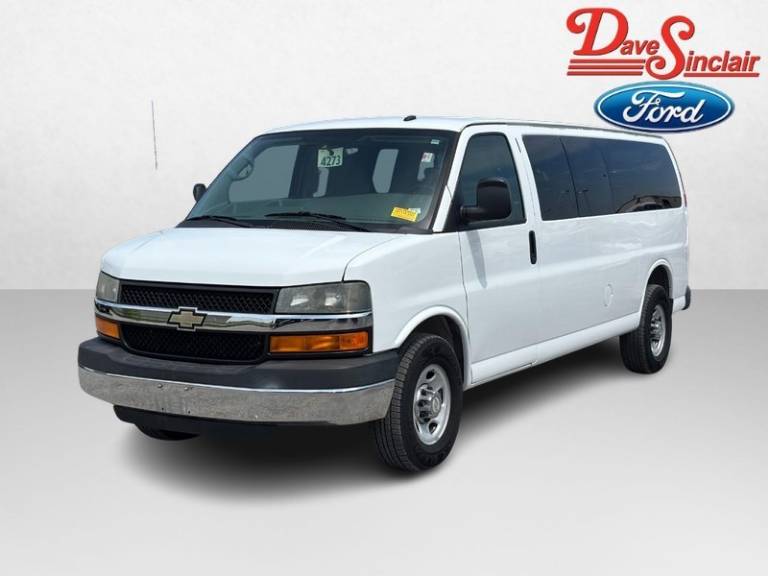 2014 Chevrolet Express Passenger LT