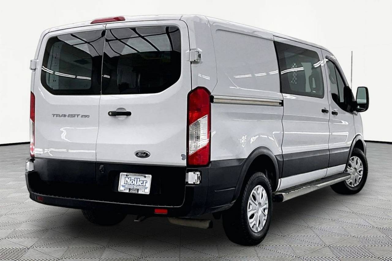 Used 2021 Ford Transit Van Base with VIN 1FTBR1Y82MKA69779 for sale in Kansas City