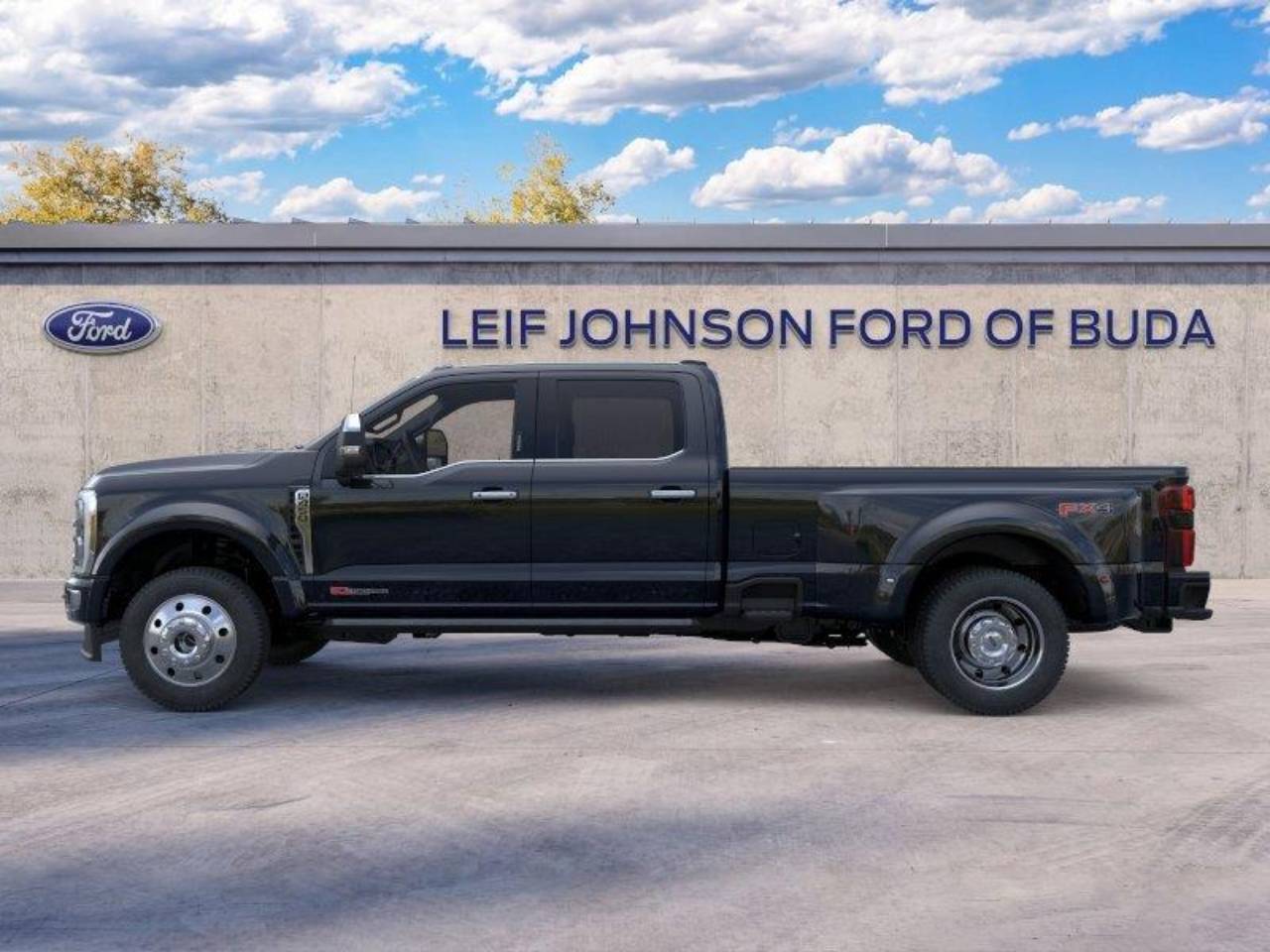 New 2026 Ford Super Duty F-450 DRW Platinum, photo 3