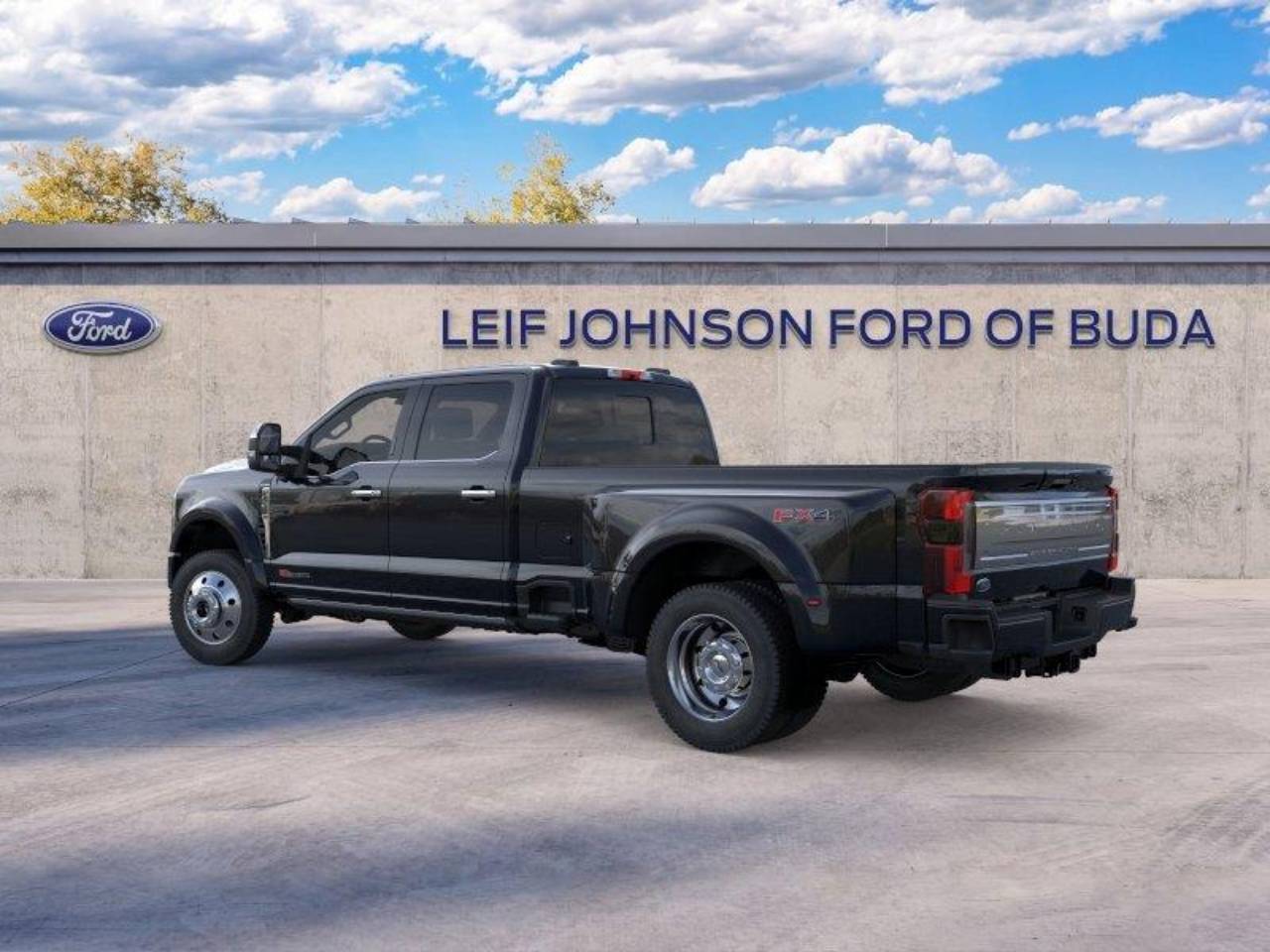 New 2026 Ford Super Duty F-450 DRW Platinum, photo 4