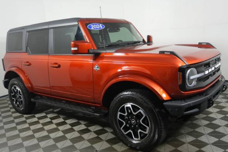 2024 Ford Bronco Outer Banks
