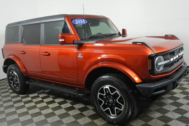 Used 2024 Ford Bronco 4-Door Outer Banks with VIN 1FMDE8BH8RLB41751 for sale in Kansas City