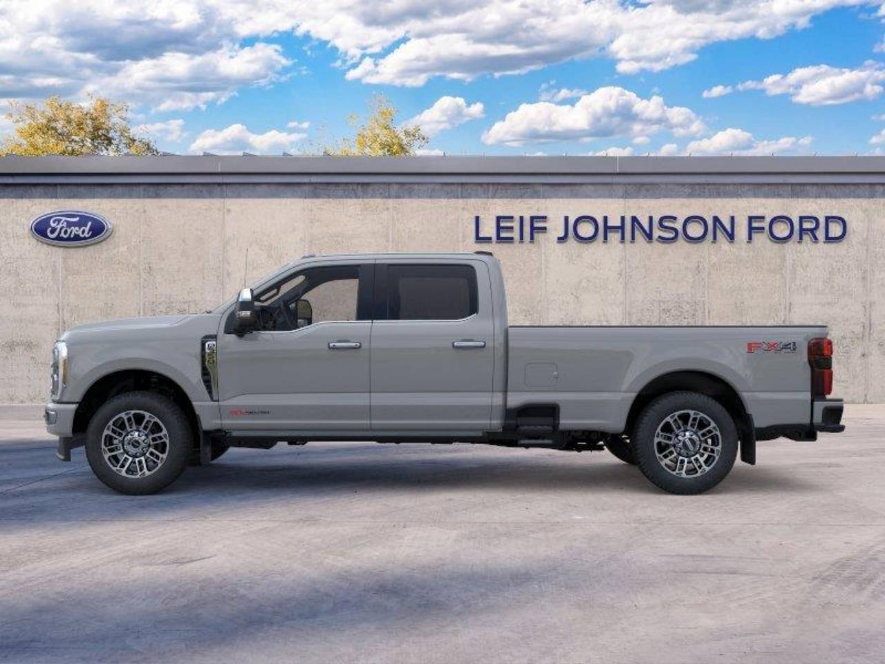 New 2026 Ford Super Duty F-350 SRW Platinum, photo 3