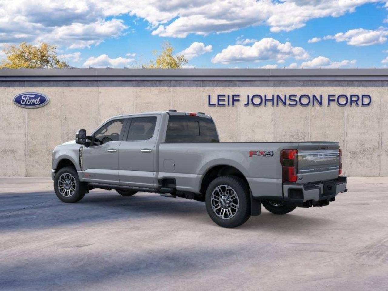 New 2026 Ford Super Duty F-350 SRW Platinum, photo 4