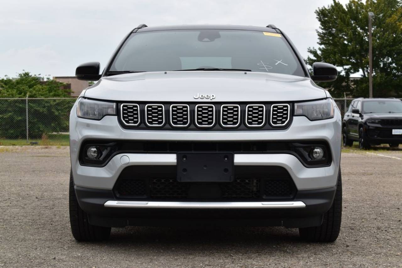 Certified 2025 Jeep Compass Limited with VIN 3C4NJDCN0ST545154 for sale in Kansas City