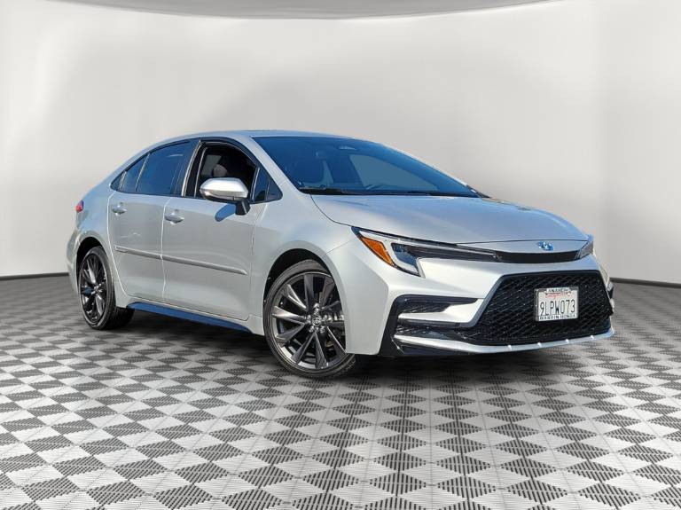 2024 Toyota Corolla Hybrid SE