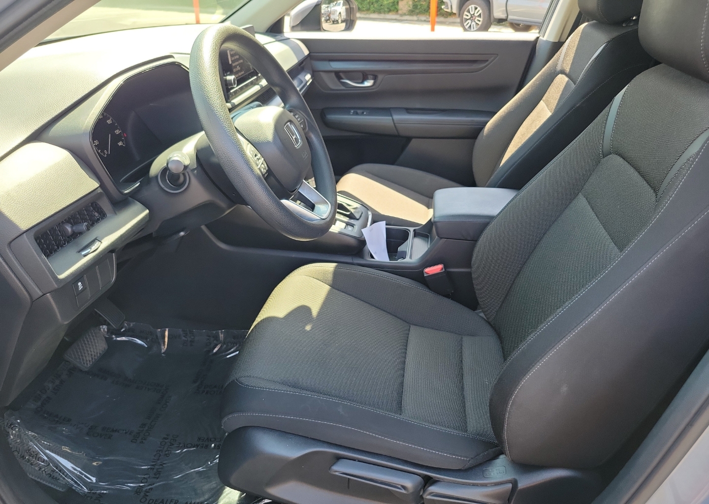 2023 Honda CR-V LX - Photo 17
