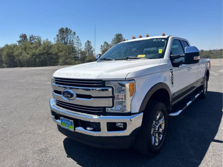 2017 Ford Super Duty F-250 Pickup LARIAT