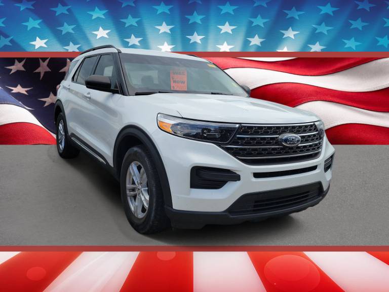 2023 Ford Explorer XLT