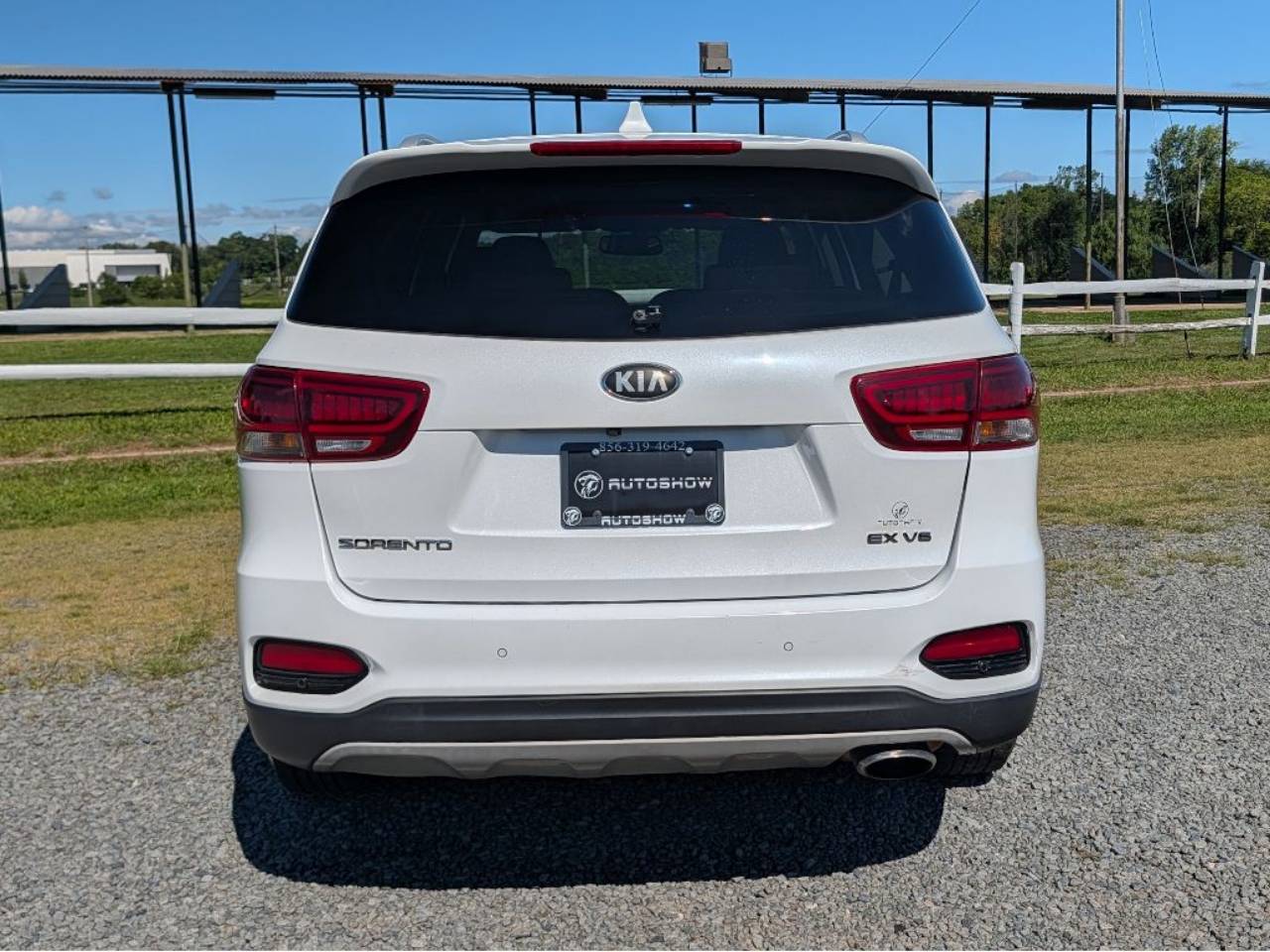 2019 Kia Sorento EX - Photo 6
