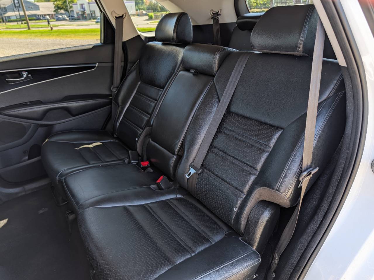 2019 Kia Sorento EX - Photo 17