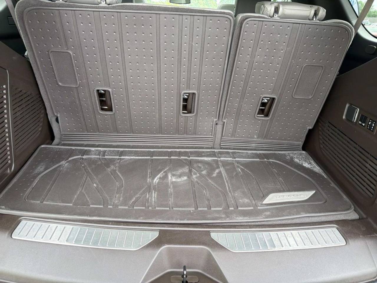 2022 Chevrolet Tahoe Z71 - Photo 25
