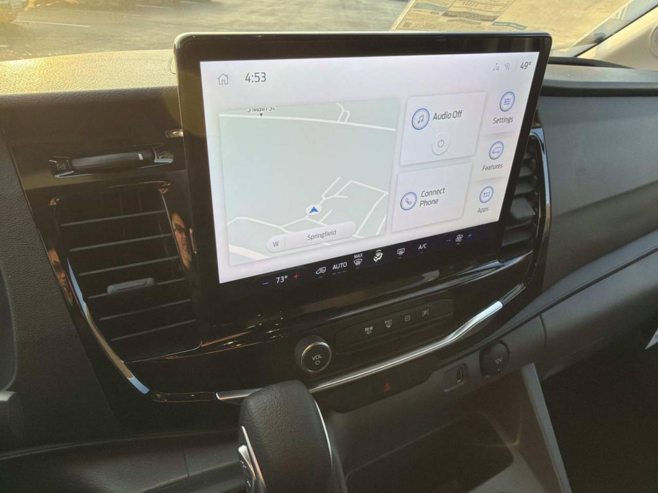 2025 Ford Transit Passenger Van XLT - Photo 17