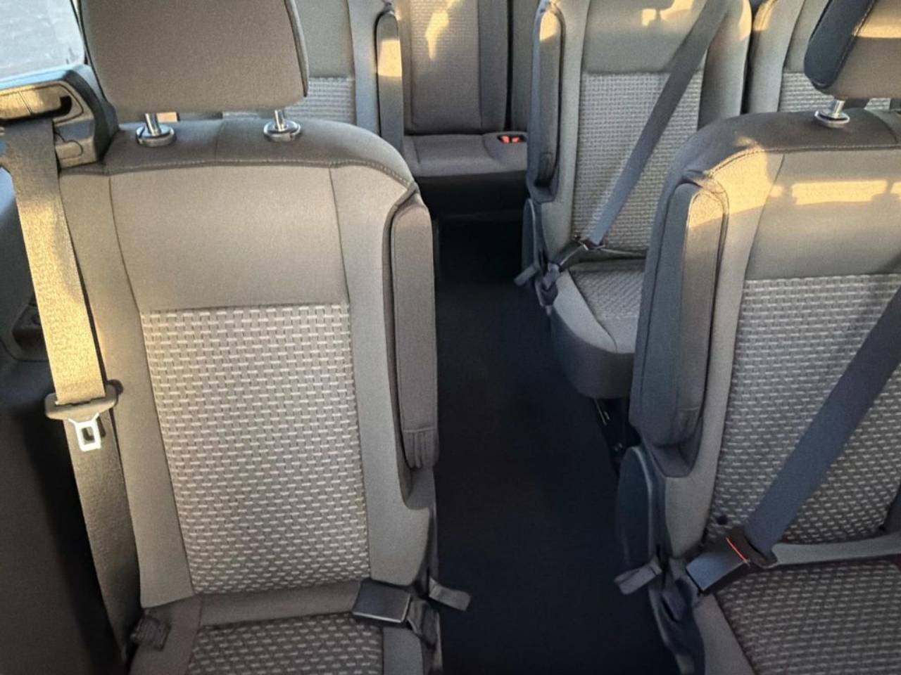 2025 Ford Transit Passenger Van XLT - Photo 23
