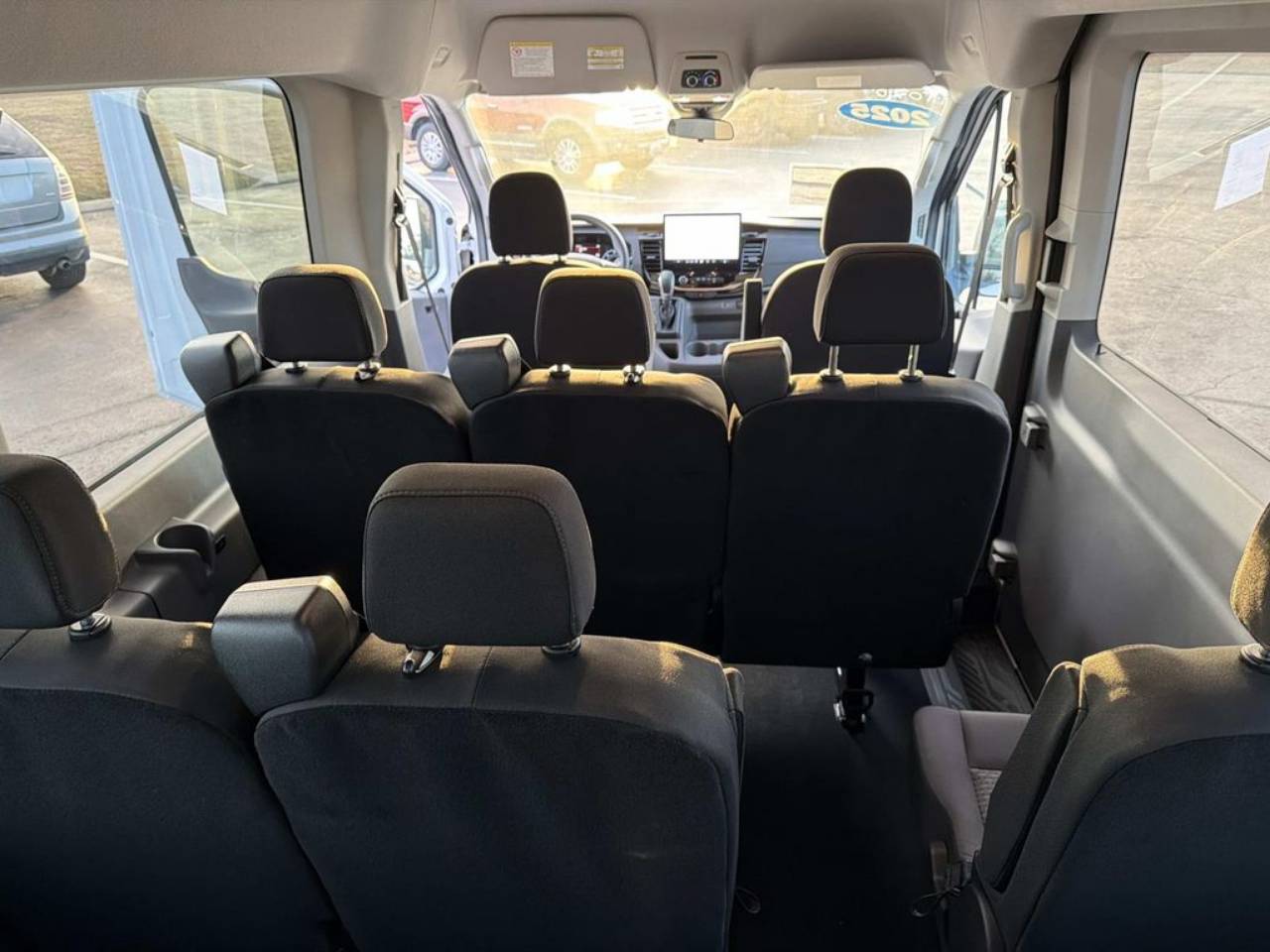 2025 Ford Transit Passenger Van XLT - Photo 25