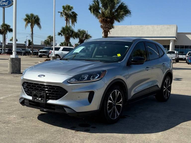 2022 Ford Escape SE