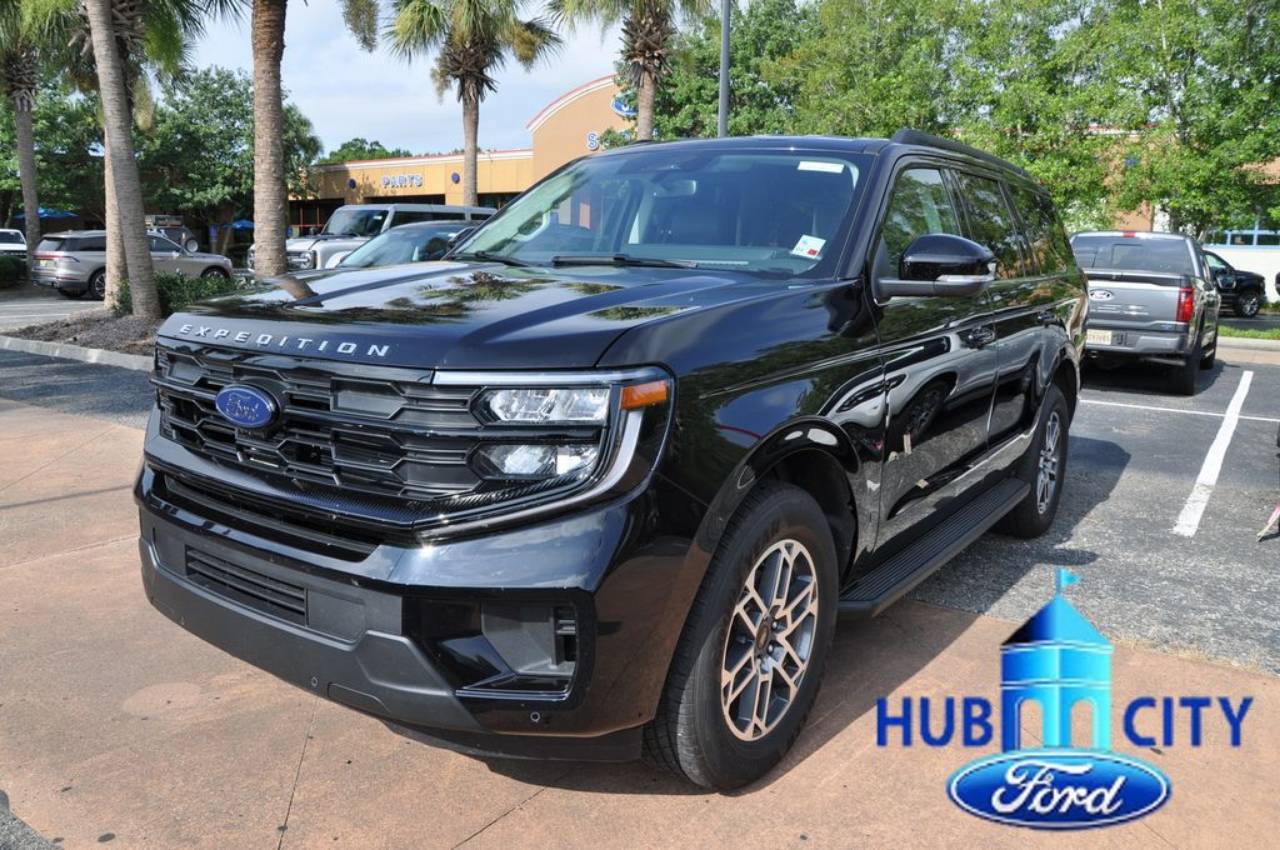 2026 Ford Expedition Active