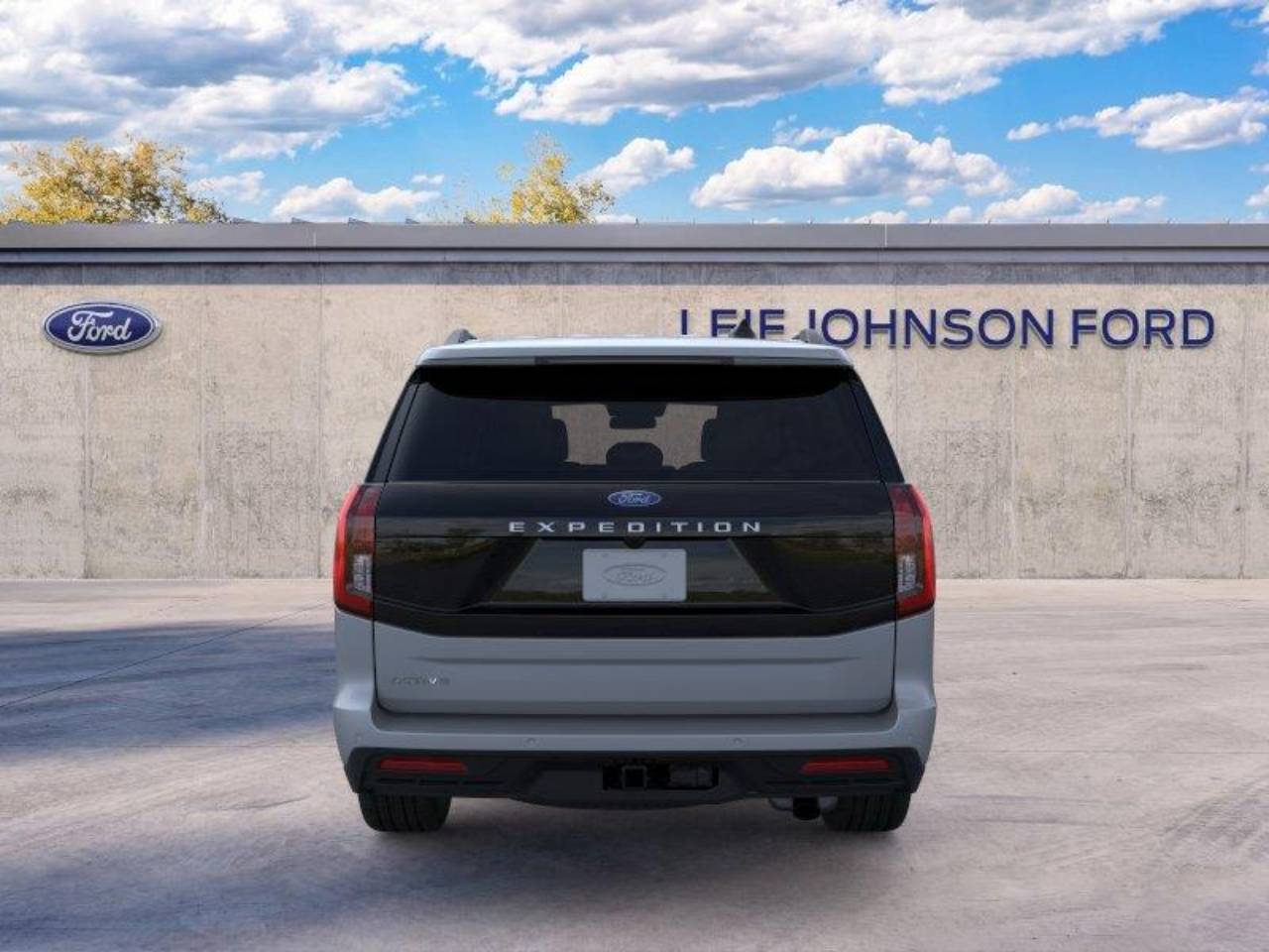 New 2026 Ford Expedition Active, photo 5