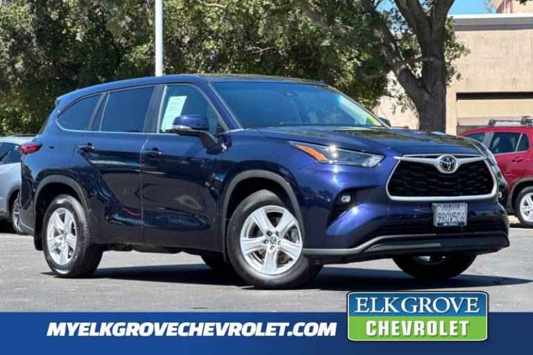 2023 Toyota Highlander LE