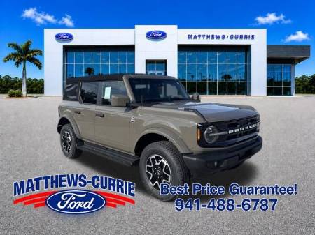 2026 Ford Bronco Outer Banks