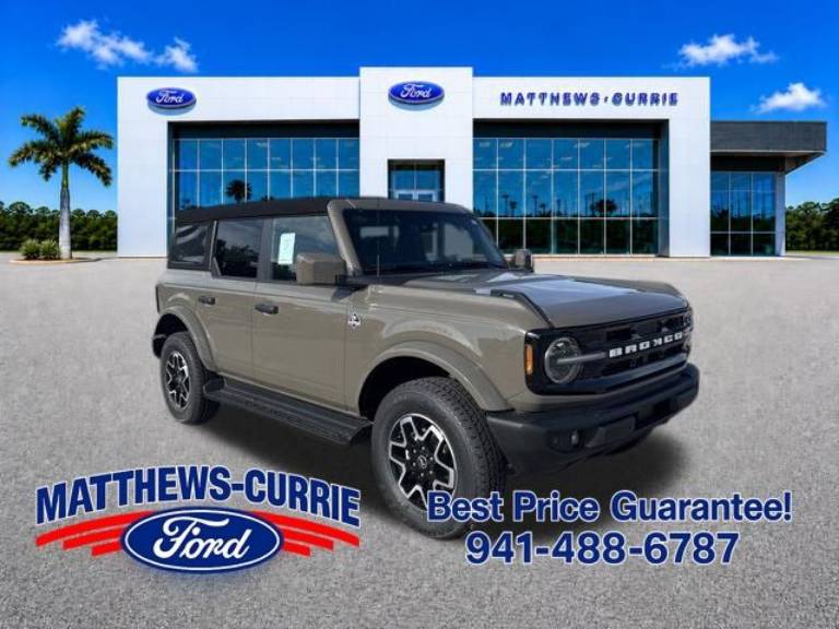 2026 Ford Bronco Outer Banks