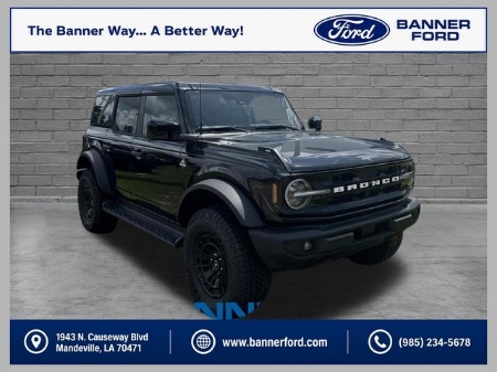 2026 Ford Bronco Outer Banks