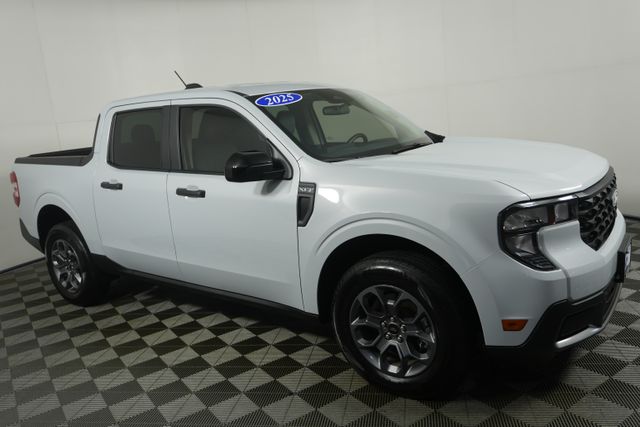 Certified 2025 Ford Maverick XLT with VIN 3FTTW8H38SRA92339 for sale in Kansas City