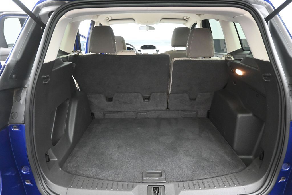 Used 2015 Ford Escape SE with VIN 1FMCU0G72FUA51761 for sale in Beaumont, TX