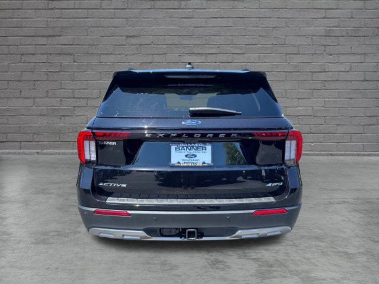 2025 Ford Explorer Active - Photo 6