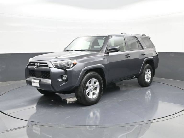 2022 Toyota 4Runner SR5